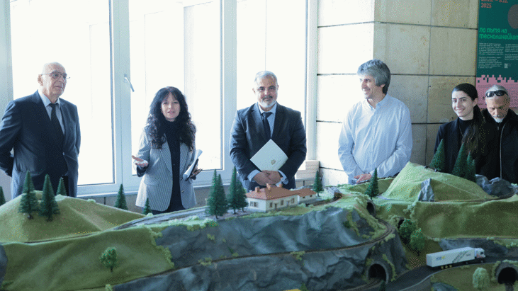 Заместник-министър Нанов откри изложба и форум, посветени на теснолинейката Септември - Добринище