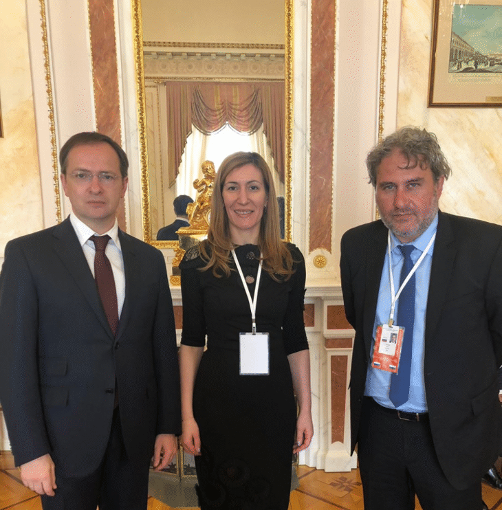 Министрите Банов и Ангелкова обсъдиха бъдещо сътрудничество в сферата на културата и туризма с руския си колега Мединский