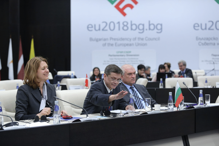 Декларация, очертаваща възможностите на ЕС да се справи с предизвикателствата, пред които е изправен, приеха ръководителите на делегации на Интерпарламентарната конференция за Общата външна политика за сигурност и Общата политика за сигурност и отбрана