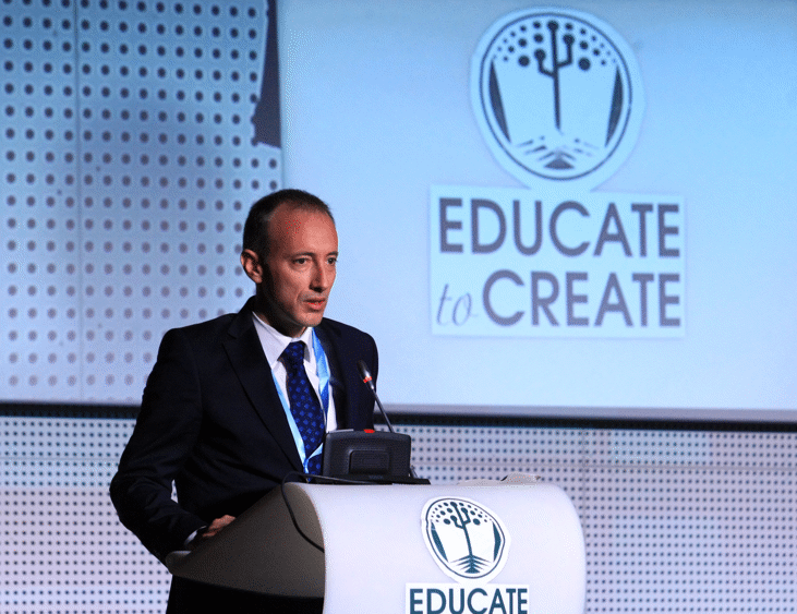 Министър Красимир Вълчев: Ролята На Образованието Е Да Подготви Младите Хора За Работа И Живот В Дигитална Среда