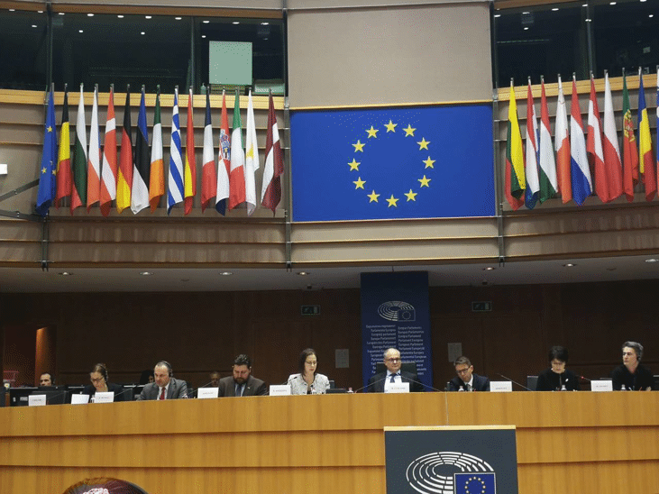 Обща задача на националните парламенти и на ЕП е да работят за увеличаване на икономическия растеж, намаляване на безработицата и повишаване на жизнения стандарт в ЕС, е мнението на участниците в Интерпарламентарна конференция в Брюксел